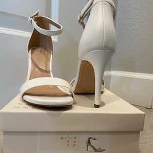 Women's high heels sandals